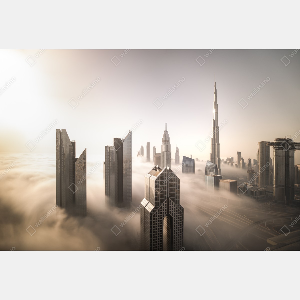 Naklejka na szafę mglista panorama Dubaju nad chmurami – Wallissimo® Naklejka na szafę mglista panorama Dubaju nad chmurami – Wallissimo®
