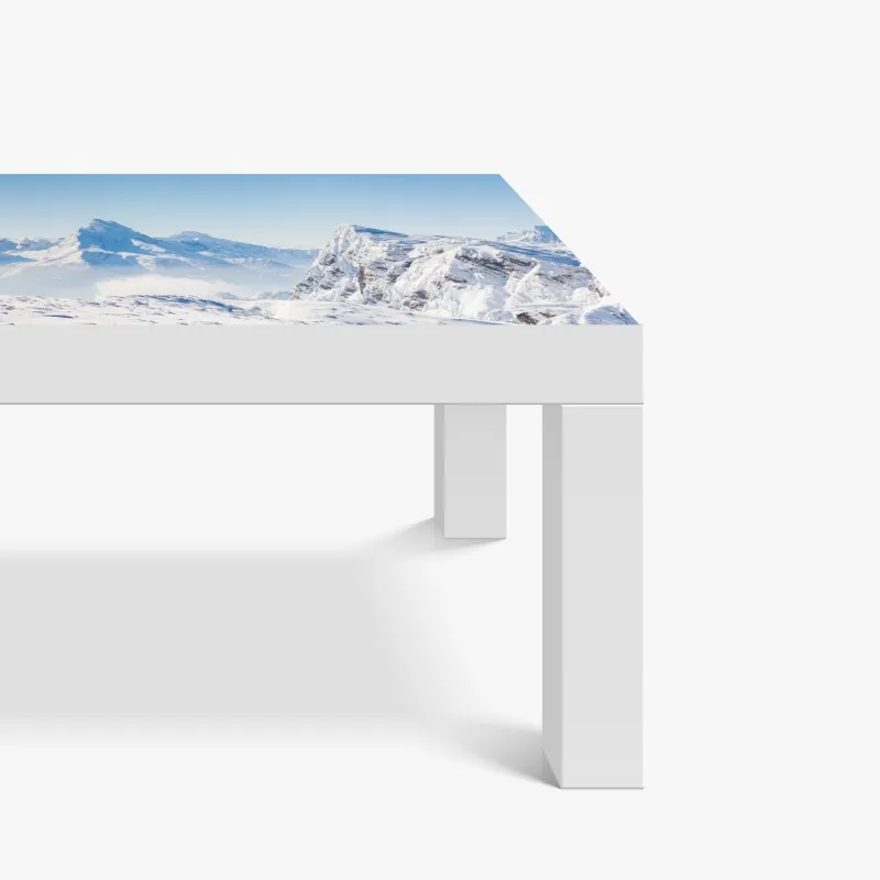 Naklejka na biurko i stół wiejska droga w Toskanii przez zielone wzgórza – Wallissimo®