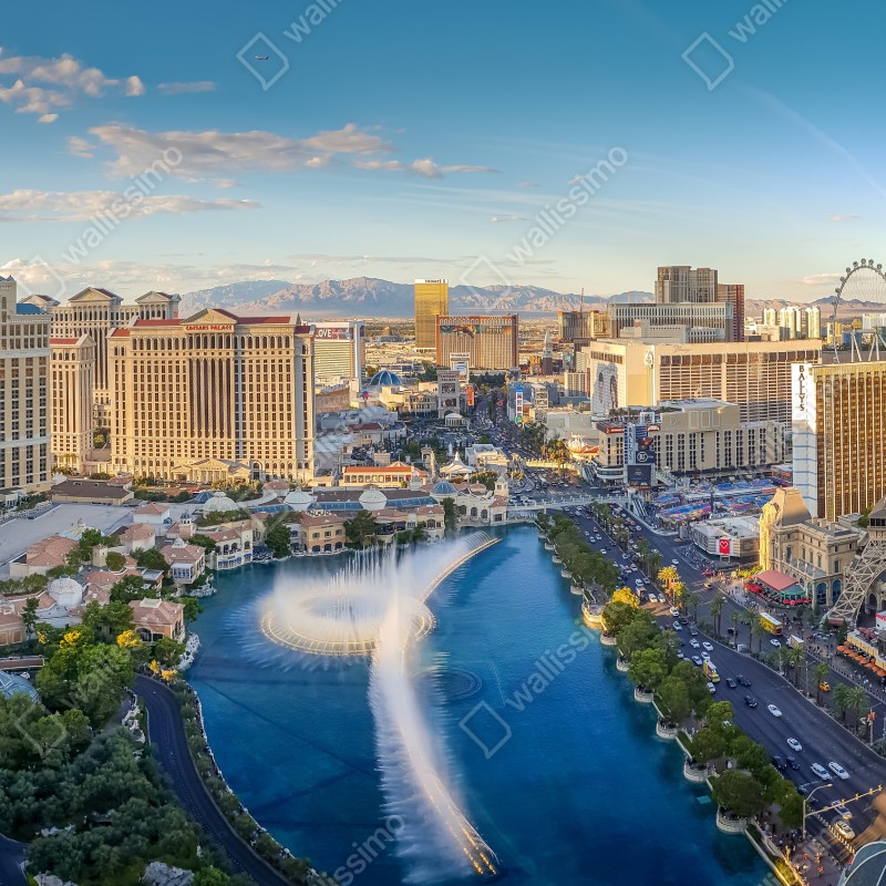 Naklejka na biurko i stół słoneczna panorama Las Vegas z tańczącymi fontannami i wieżą Eiffla – Wallissimo® Naklejka na biurko i stół słoneczna panorama Las Vegas z tańczącymi fontannami i wieżą Eiffla – Wallissimo®