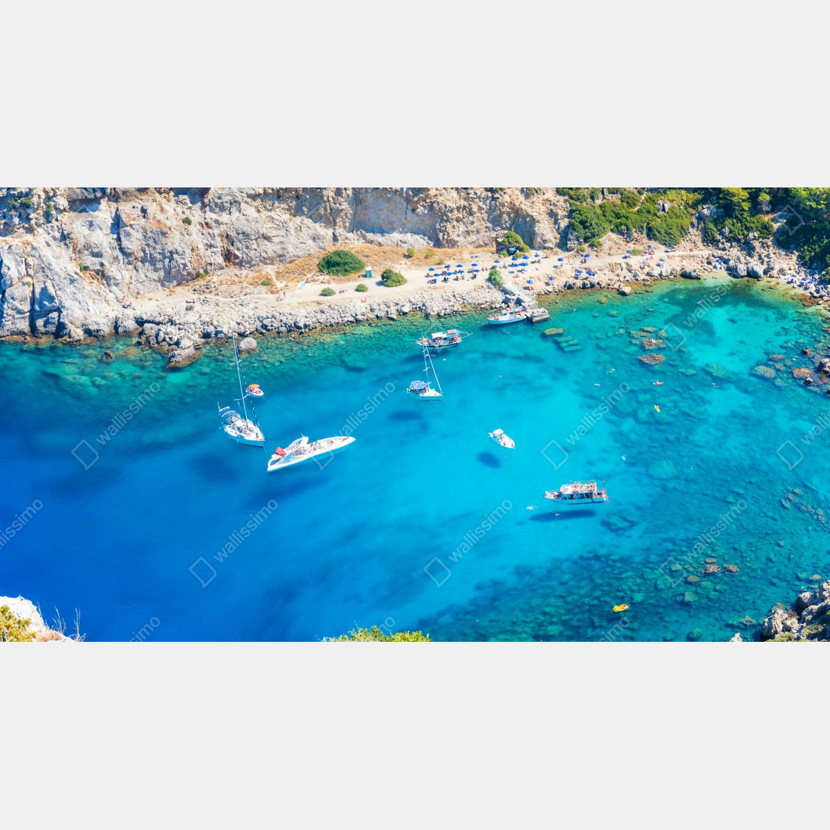 Naklejka na biurko i stół widok z lotu ptaka na zatokę Anthony Quinn, Rodos – Wallissimo® Naklejka na biurko i stół widok z lotu ptaka na zatokę Anthony Quinn, Rodos – Wallissimo®