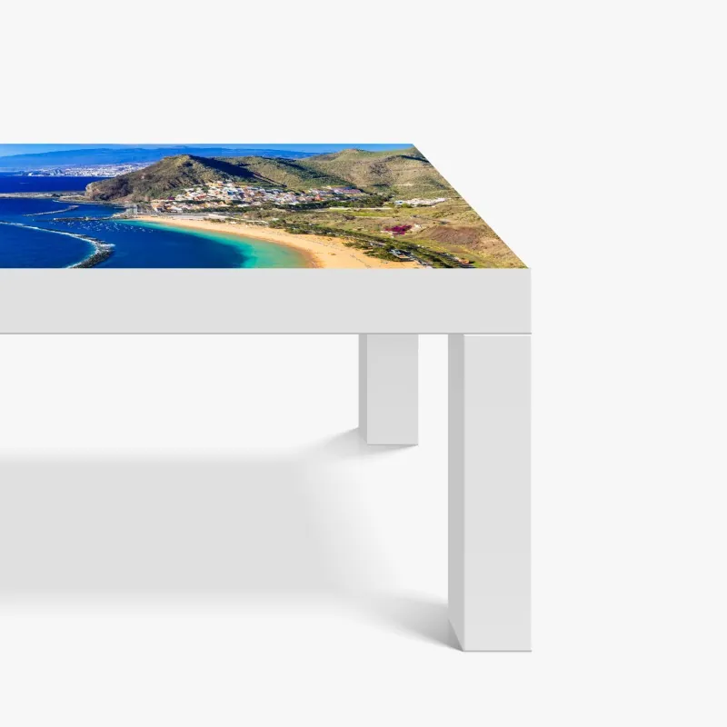 Naklejka na biurko i stół mglista panorama Dubaju ponad chmurami – Wallissimo®