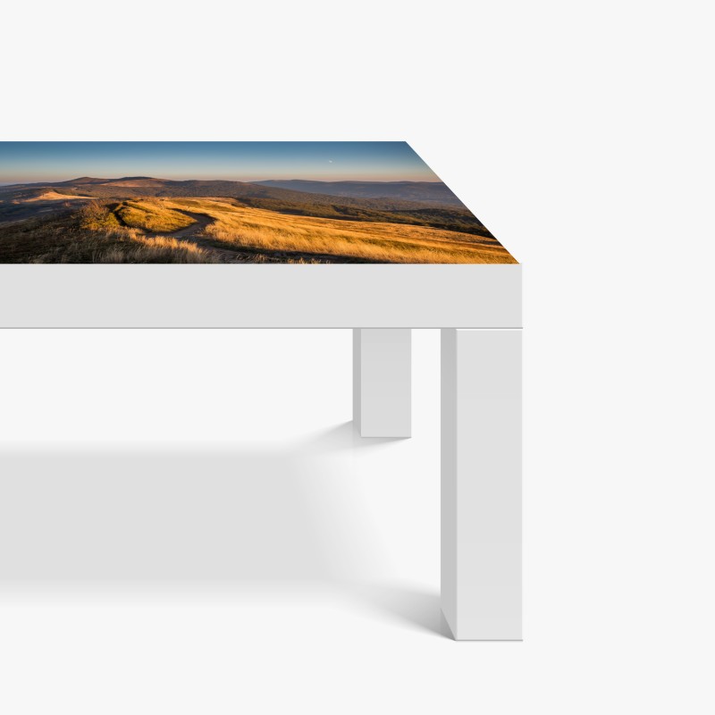 Naklejka na biurko i stół zimowy spokój w Hallstatt — alpejska wioska nad jeziorem – Wallissimo®