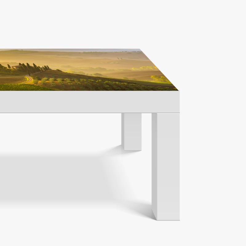 Naklejka na biurko i stół mglista panorama Dubaju ponad chmurami – Wallissimo®