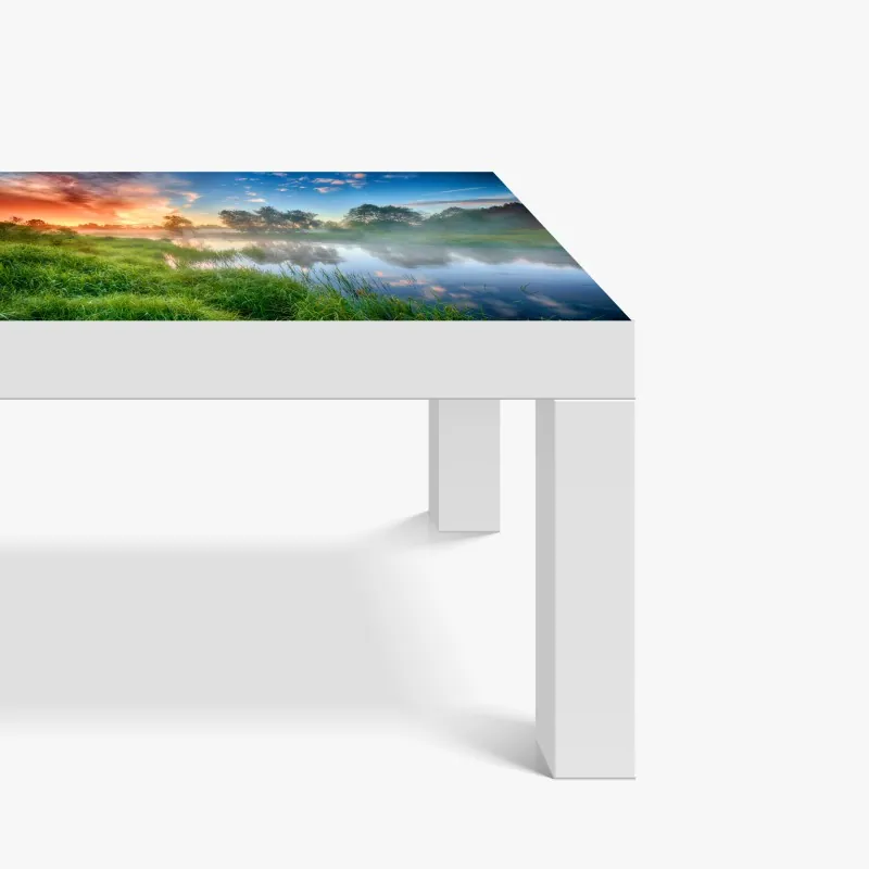 Naklejka na biurko i stół słoneczna zielona łąka o wschodzie – Wallissimo®