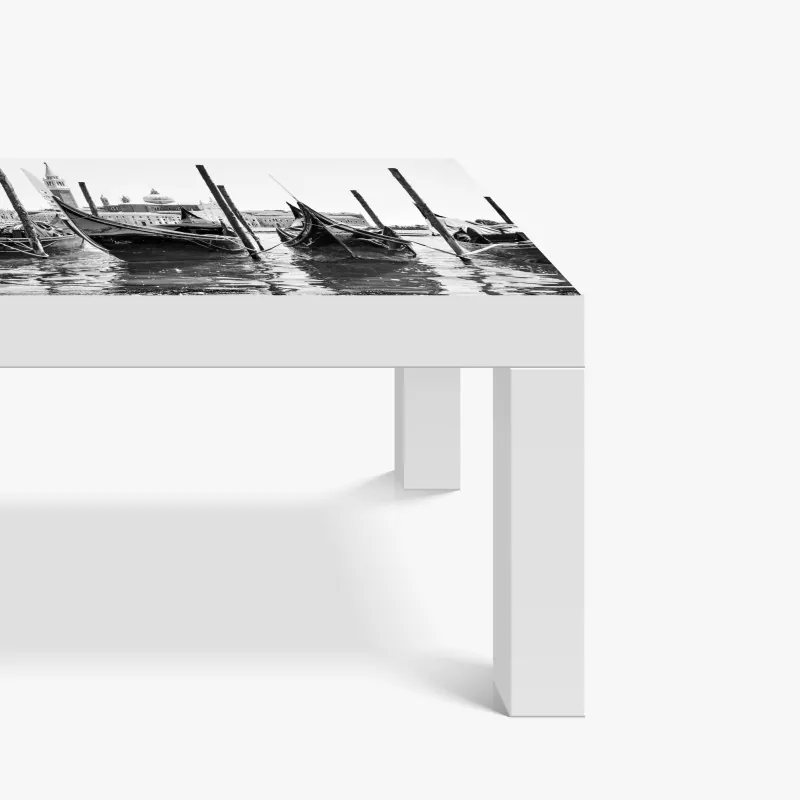 Naklejka na biurko i stół panorama zimowego lasu pokrytego śniegiem – Wallissimo®