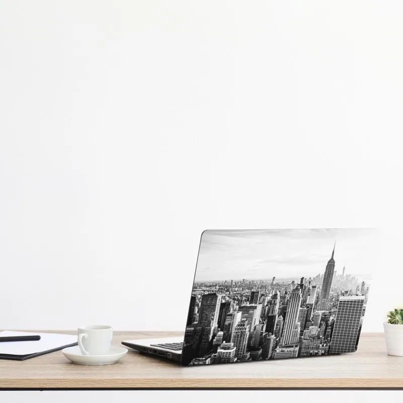 Naklejka na laptopa delikatny wzór różowych róż – Wallissimo®