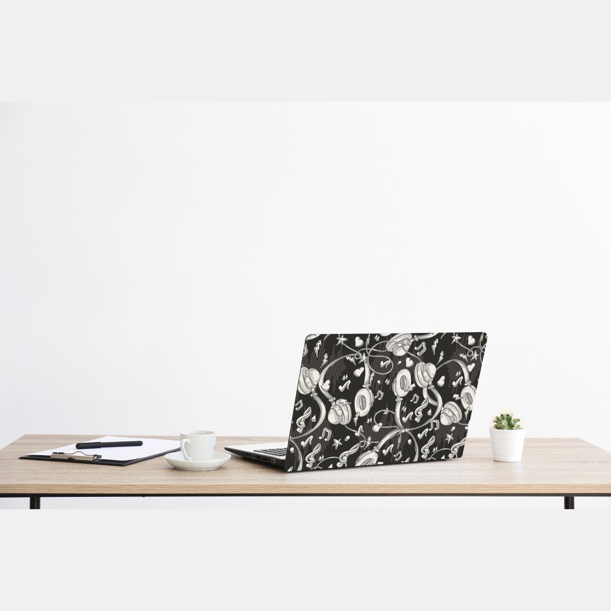 Naklejka na laptopa monochromatyczny wzór słuchawek i nut – Wallissimo® Naklejka na laptopa monochromatyczny wzór słuchawek i nut – Wallissimo®