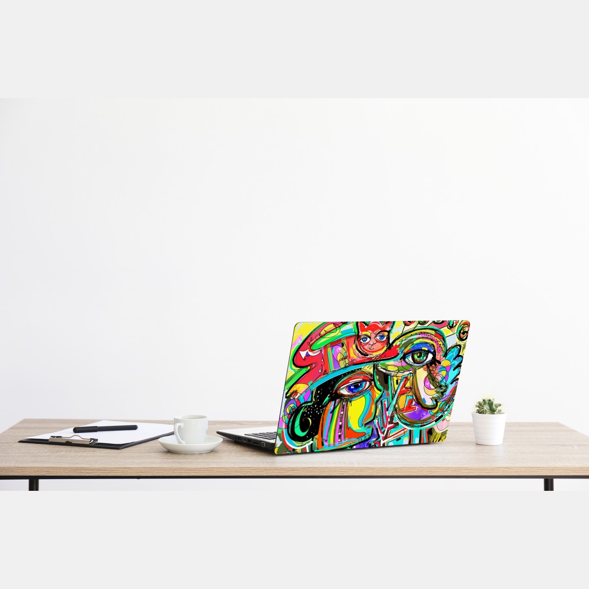 Naklejka na laptopa żywe abstrakcyjne twarze z kotem i ptakiem – Wallissimo® Naklejka na laptopa żywe abstrakcyjne twarze z kotem i ptakiem – Wallissimo®