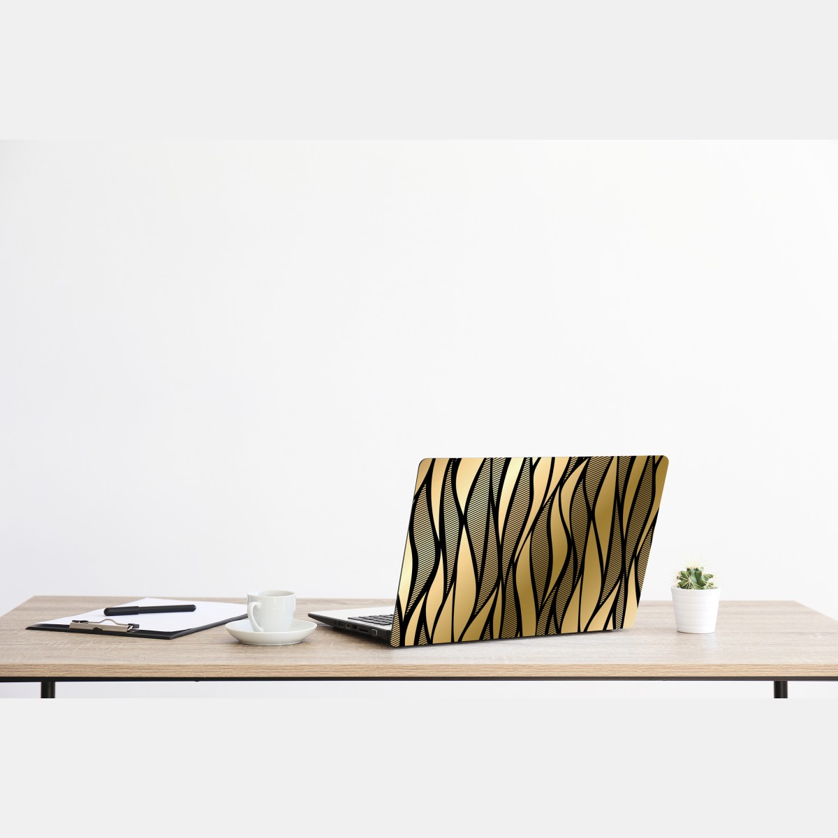 Naklejka na laptopa luksusowy złoty abstrakcyjny wzór fal – Wallissimo® Naklejka na laptopa luksusowy złoty abstrakcyjny wzór fal – Wallissimo®