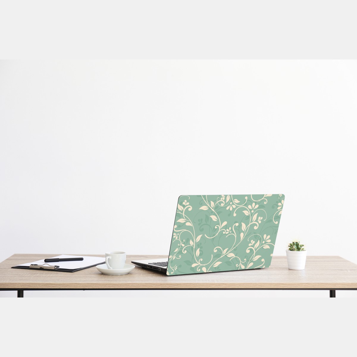 Naklejka na laptopa miętowy kwiatowy wzór w stylu vintage – Wallissimo® Naklejka na laptopa miętowy kwiatowy wzór w stylu vintage – Wallissimo®