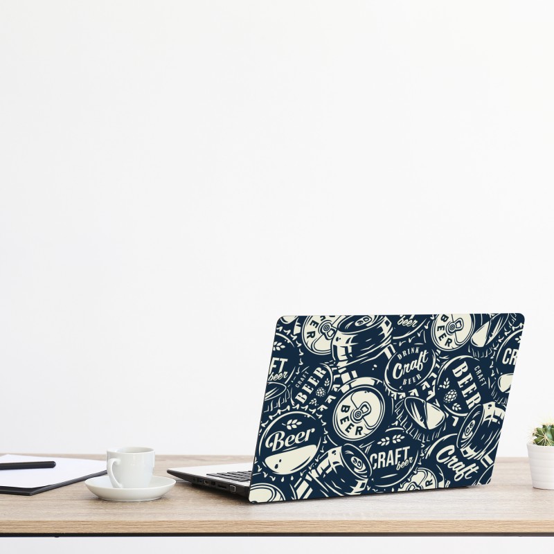 Naklejka na laptopa ciemny marmur ze złotymi i kremowymi żyłami – Wallissimo®