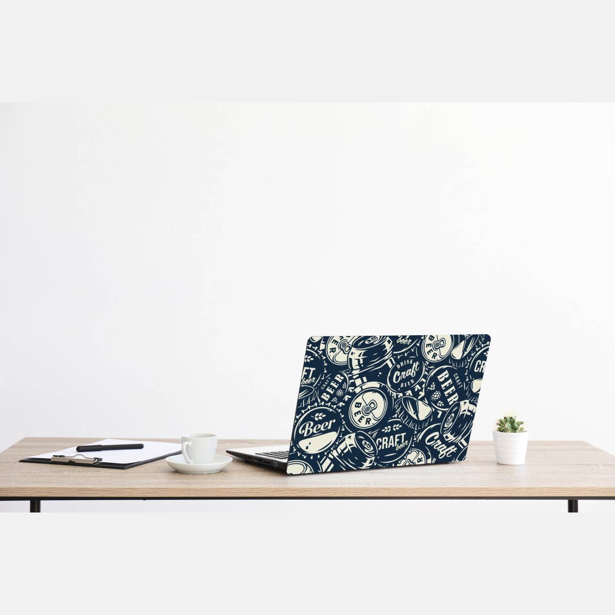 Naklejka na laptopa wzór kapsli piwa rzemieślniczego – Wallissimo® Naklejka na laptopa wzór kapsli piwa rzemieślniczego – Wallissimo®