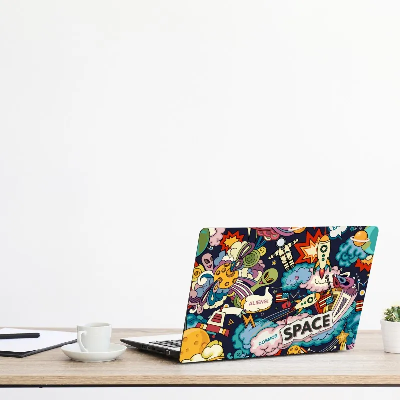 Naklejka na laptopa Monako panorama wybrzeża o zmierzchu – Wallissimo®