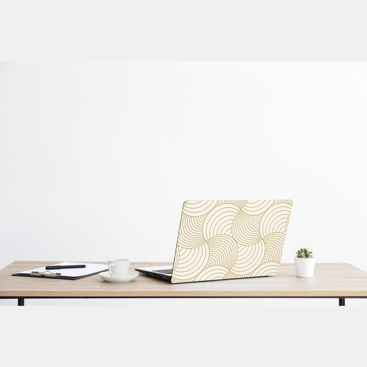 Naklejka na laptopa złoty art deco wzór okręgów – Wallissimo® Naklejka na laptopa złoty art deco wzór okręgów – Wallissimo®