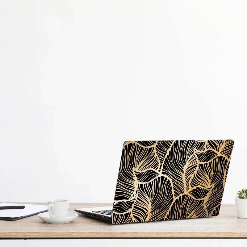 Naklejka na laptopa granatowa marmurowa abstrakcja ze złotymi żyłkami – Wallissimo®