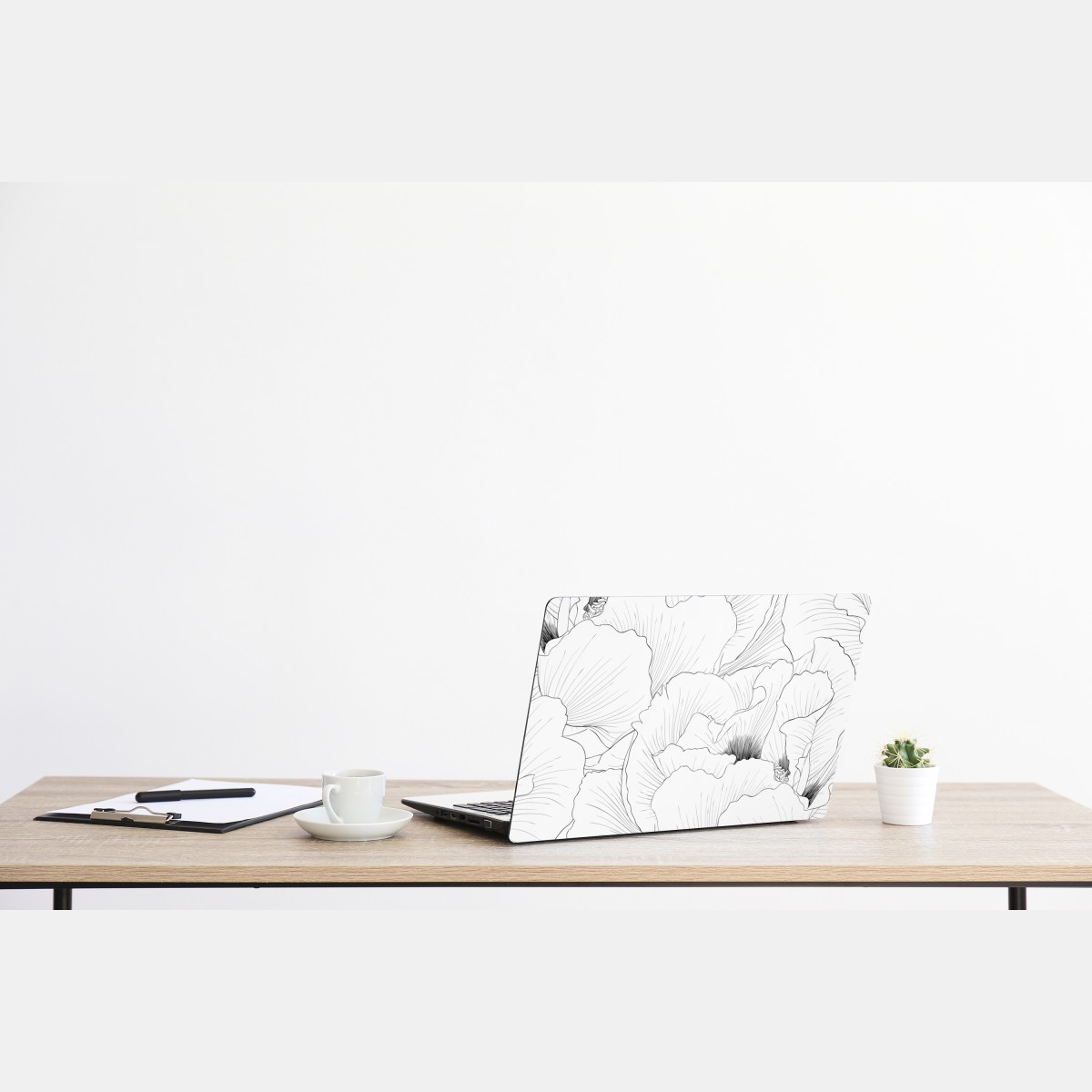 Naklejka na laptopa delikatny botaniczny rysunek kwiatowy – Wallissimo® Naklejka na laptopa delikatny botaniczny rysunek kwiatowy – Wallissimo®