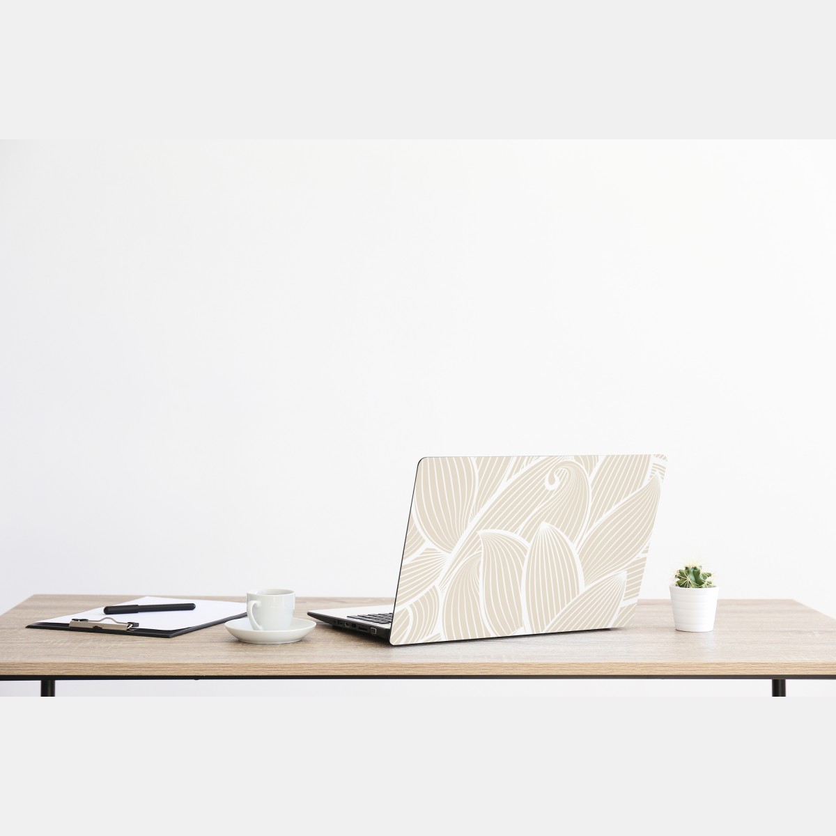 Naklejka na laptopa delikatny beżowy botaniczny wzór – Wallissimo® Naklejka na laptopa delikatny beżowy botaniczny wzór – Wallissimo®