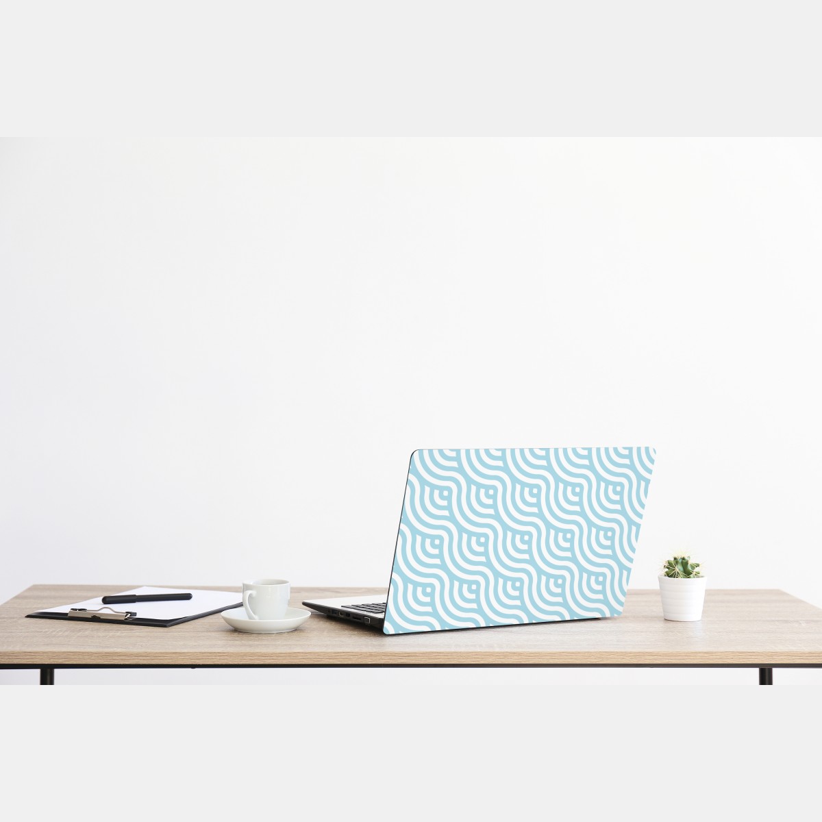 Naklejka na laptopa miękki turkusowy geometryczny wzór fal – Wallissimo® Naklejka na laptopa miękki turkusowy geometryczny wzór fal – Wallissimo®