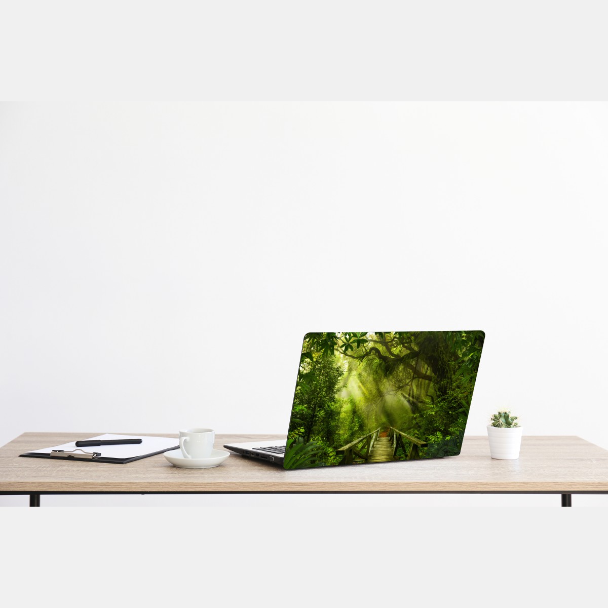 Naklejka na laptopa słoneczna leśna ścieżka – Wallissimo® Naklejka na laptopa słoneczna leśna ścieżka – Wallissimo®