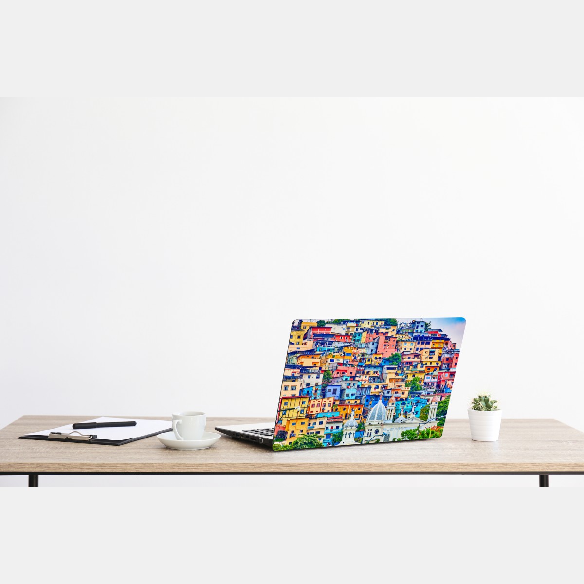 Naklejka na laptopa kolorowe domy Las Peñas na wzgórzu Santa Ana, Guayaquil – Wallissimo® Naklejka na laptopa kolorowe domy Las Peñas na wzgórzu Santa Ana, Guayaquil – Wallissimo®