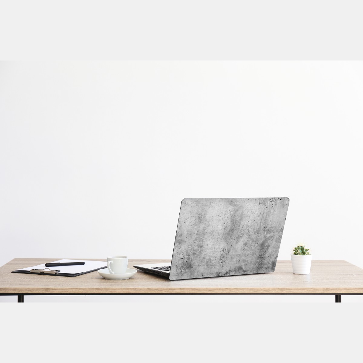 Naklejka na laptopa surowa tekstura betonu na ścianie – Wallissimo® Naklejka na laptopa surowa tekstura betonu na ścianie – Wallissimo®