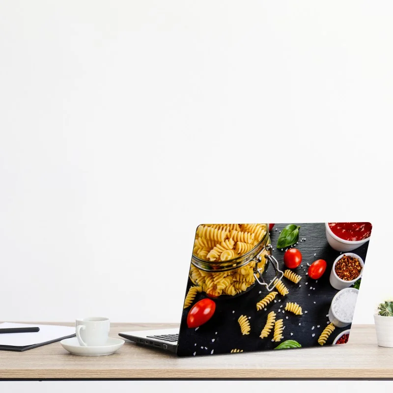 Naklejka na laptopa Kirkjufell wschód słońca górski pejzaż – Wallissimo®