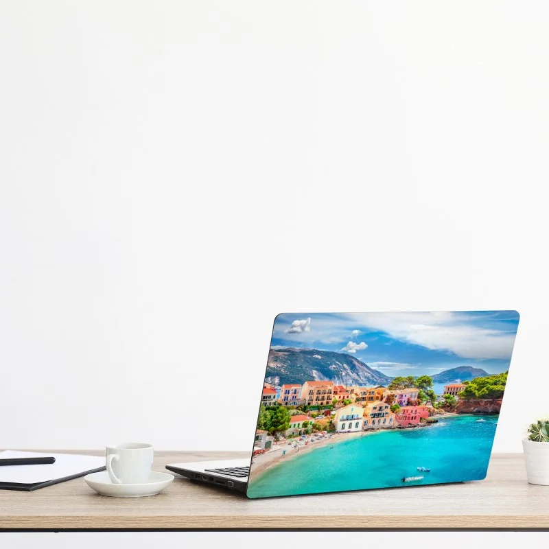 Naklejka na laptopa Assos nadmorska sceneria, Kefalonia – Wallissimo® Naklejka na laptopa Assos nadmorska sceneria, Kefalonia – Wallissimo®