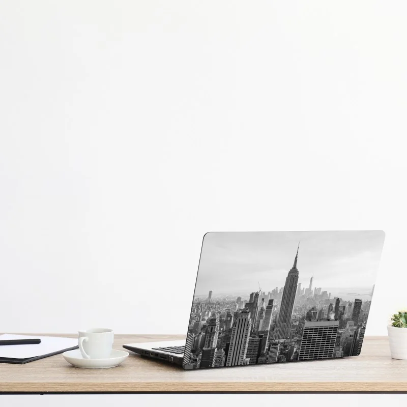 Naklejka na laptopa Nowy Jork panorama w czerni i bieli – Wallissimo® Naklejka na laptopa Nowy Jork panorama w czerni i bieli – Wallissimo®