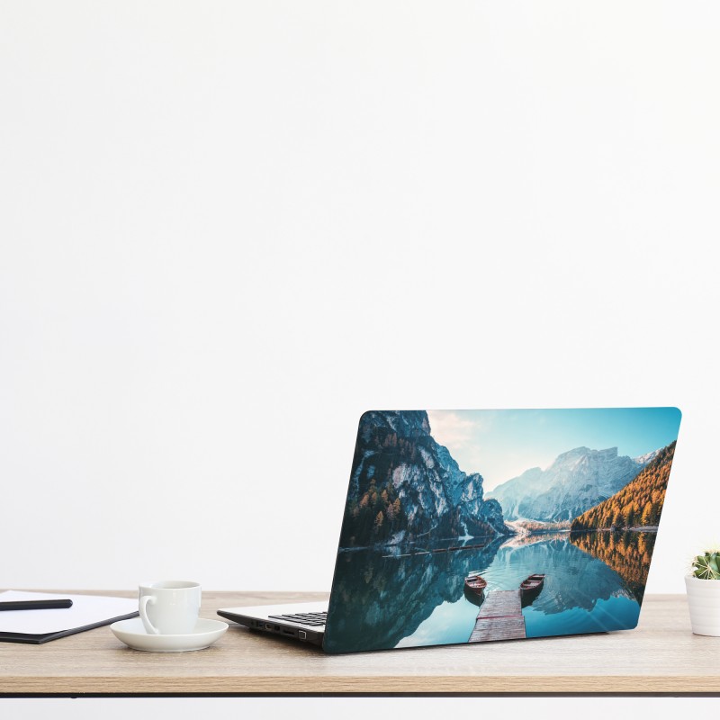 Naklejka na laptopa elegancka Wieża Eiffla panorama lotnicza w odcieniach szarości – Wallissimo®