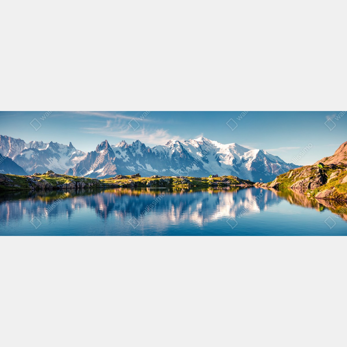 Naklejka na okno panorama Mont Blanc odbita w Lac Blanc – Wallissimo® Naklejka na okno panorama Mont Blanc odbita w Lac Blanc – Wallissimo®