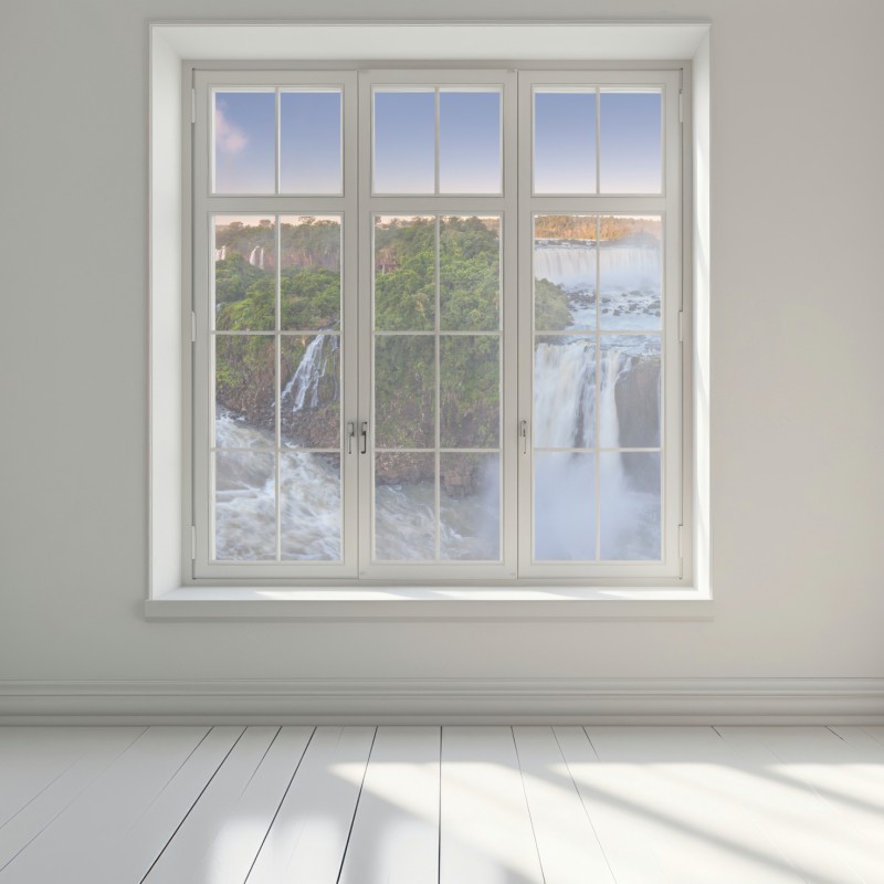 Naklejka na okno mglista panorama wodospadów w bujnym lesie – Wallissimo® Naklejka na okno mglista panorama wodospadów w bujnym lesie – Wallissimo®