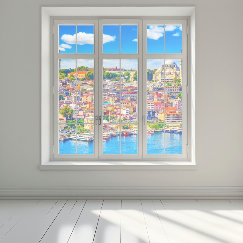 Naklejka na okno tętniący życiem widok Stambułu nad Bosforem – Wallissimo® Naklejka na okno tętniący życiem widok Stambułu nad Bosforem – Wallissimo®