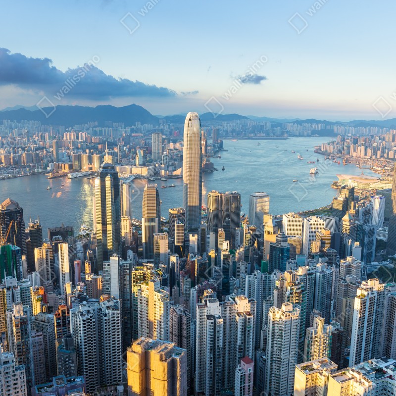 Naklejka na okno panorama Hongkongu o zachodzie słońca – Wallissimo® Naklejka na okno panorama Hongkongu o zachodzie słońca – Wallissimo®