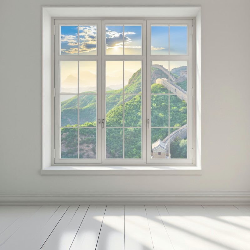 Naklejka na okno Wielki Mur o świcie nad zielonymi górami – Wallissimo® Naklejka na okno Wielki Mur o świcie nad zielonymi górami – Wallissimo®