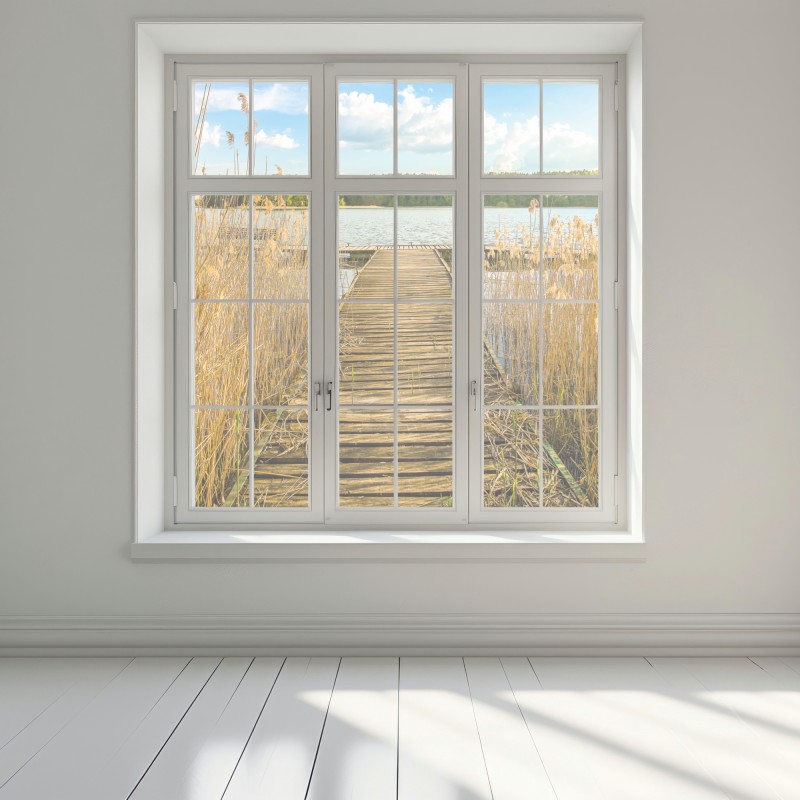 Naklejka na okno drewniany pomost nad spokojnym jeziorem – Wallissimo® Naklejka na okno drewniany pomost nad spokojnym jeziorem – Wallissimo®