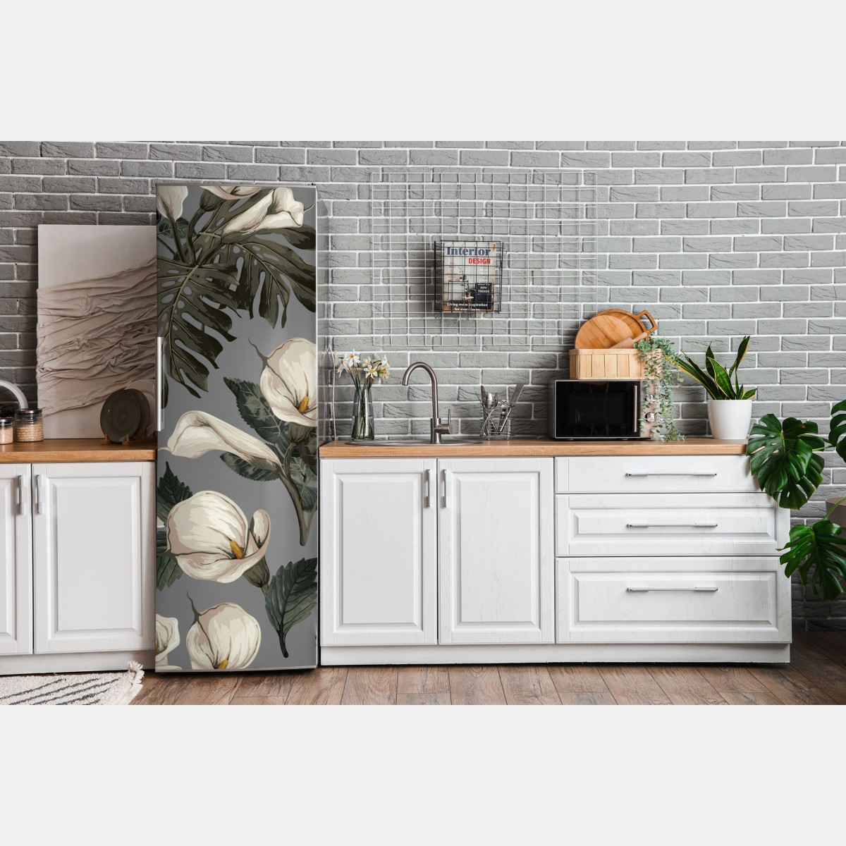 Naklejka na lodówkę botaniczny wzór: delikatne kalie i liście monstery na szarym tle – Wallissimo® Naklejka na lodówkę botaniczny wzór: delikatne kalie i liście monstery na szarym tle – Wallissimo®