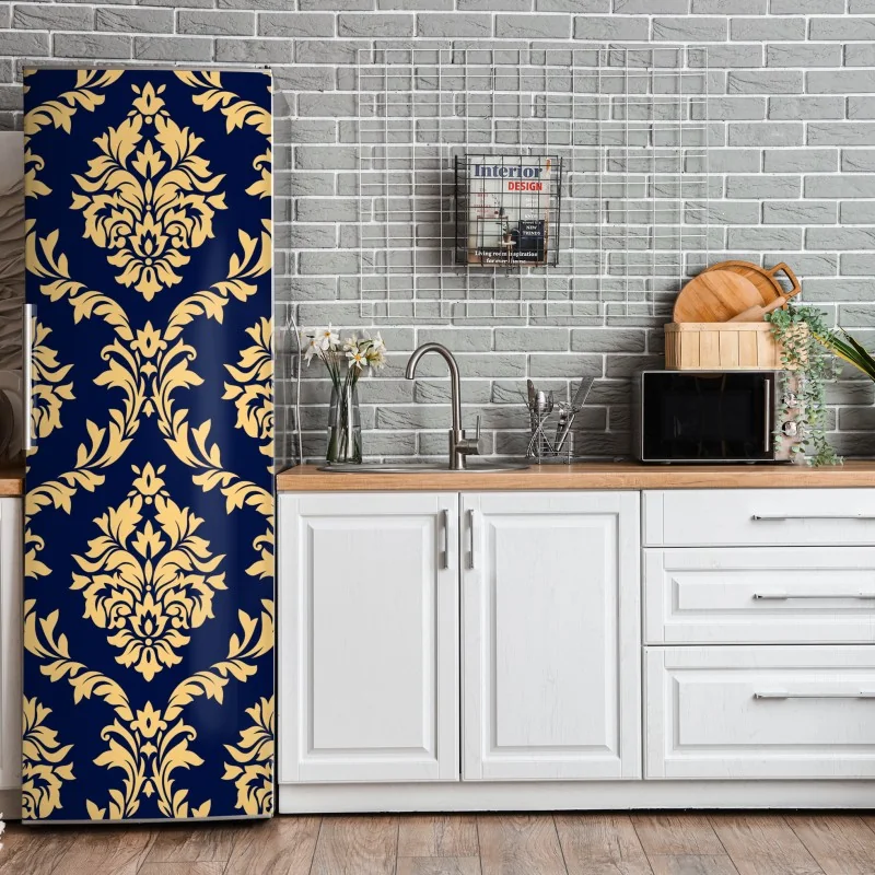 Naklejka na lodówkę wzór damaskowy w odcieniach złota i granatu – Wallissimo® Naklejka na lodówkę wzór damaskowy w odcieniach złota i granatu – Wallissimo®