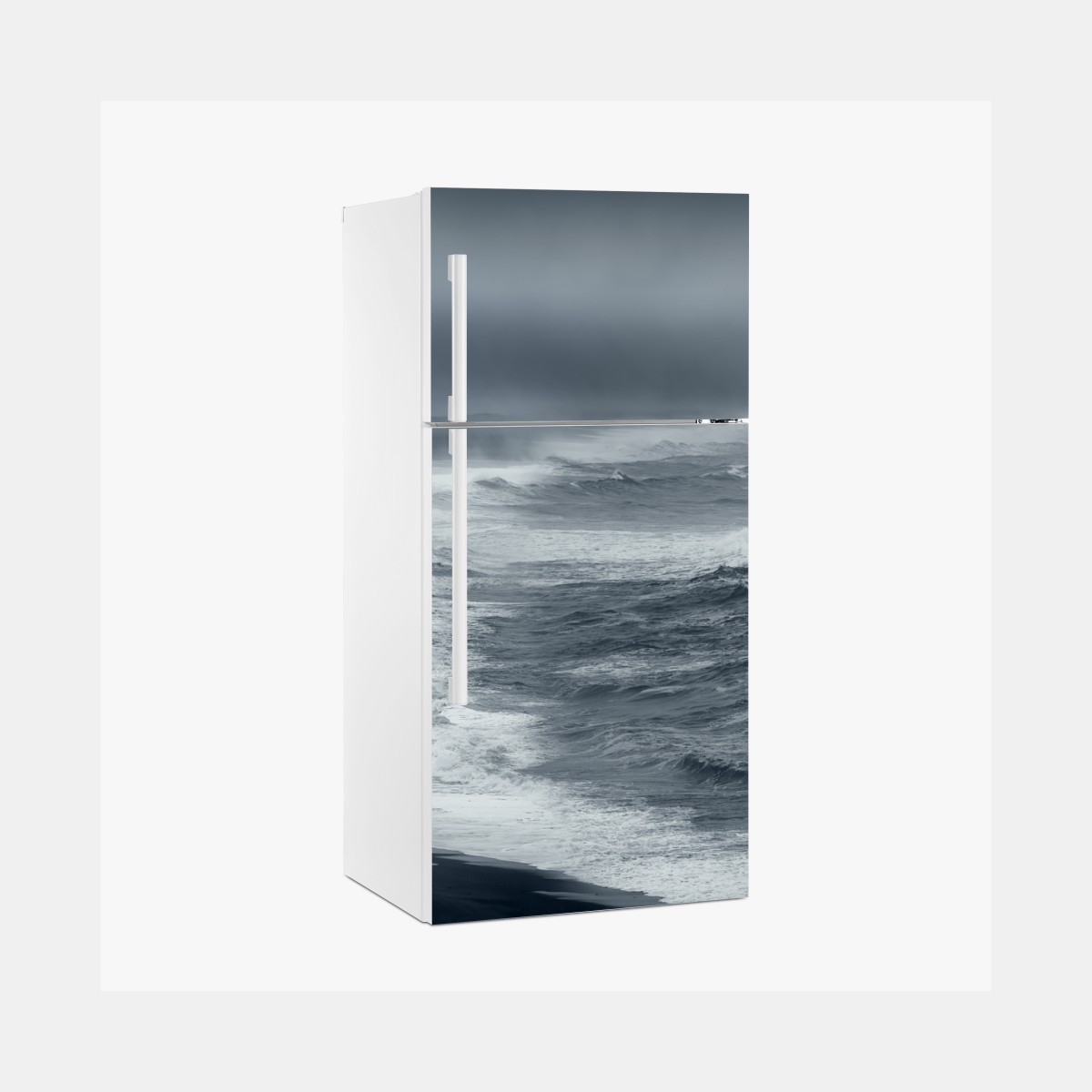 Fridge sticker stormy coast of Iceland panorama