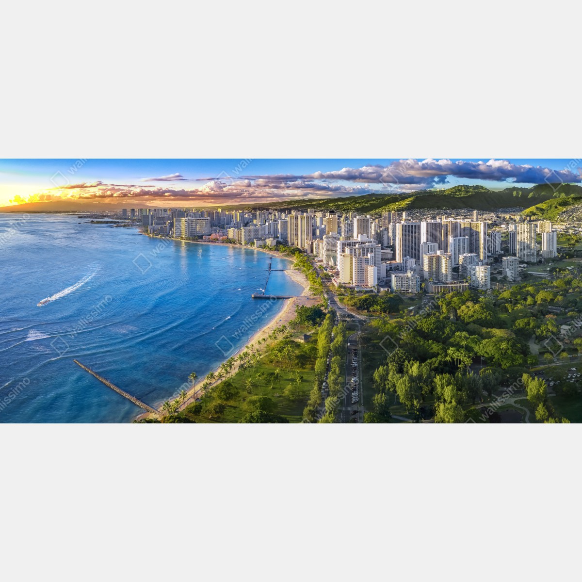 Naklejka na lodówkę panorama nadmorskiego miasta o zachodzie słońca – Wallissimo® Naklejka na lodówkę panorama nadmorskiego miasta o zachodzie słońca – Wallissimo®