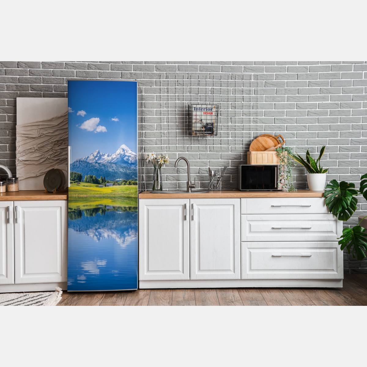 Naklejka na lodówkę alpejskie odbicie: spokojny krajobraz górski – Wallissimo® Naklejka na lodówkę alpejskie odbicie: spokojny krajobraz górski – Wallissimo®
