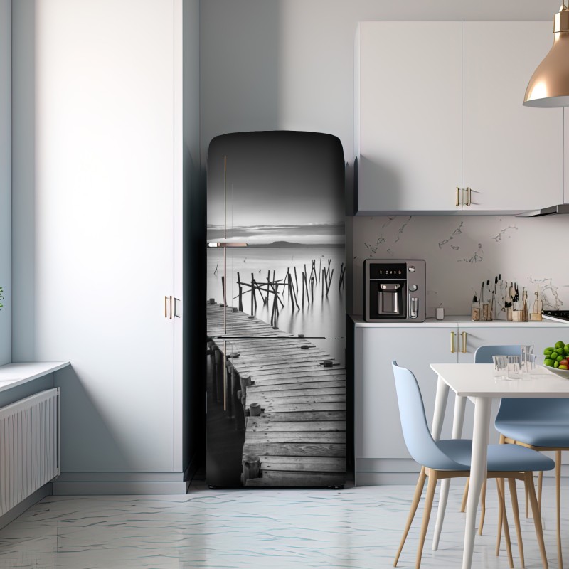 Naklejka na lodówkę spokojne drewniane molo o zmierzchu – Wallissimo® Naklejka na lodówkę spokojne drewniane molo o zmierzchu – Wallissimo®