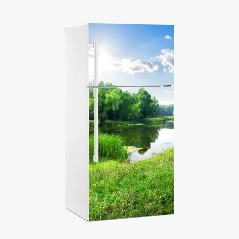 Naklejka na lodówkę słoneczna łąka nad rzeką