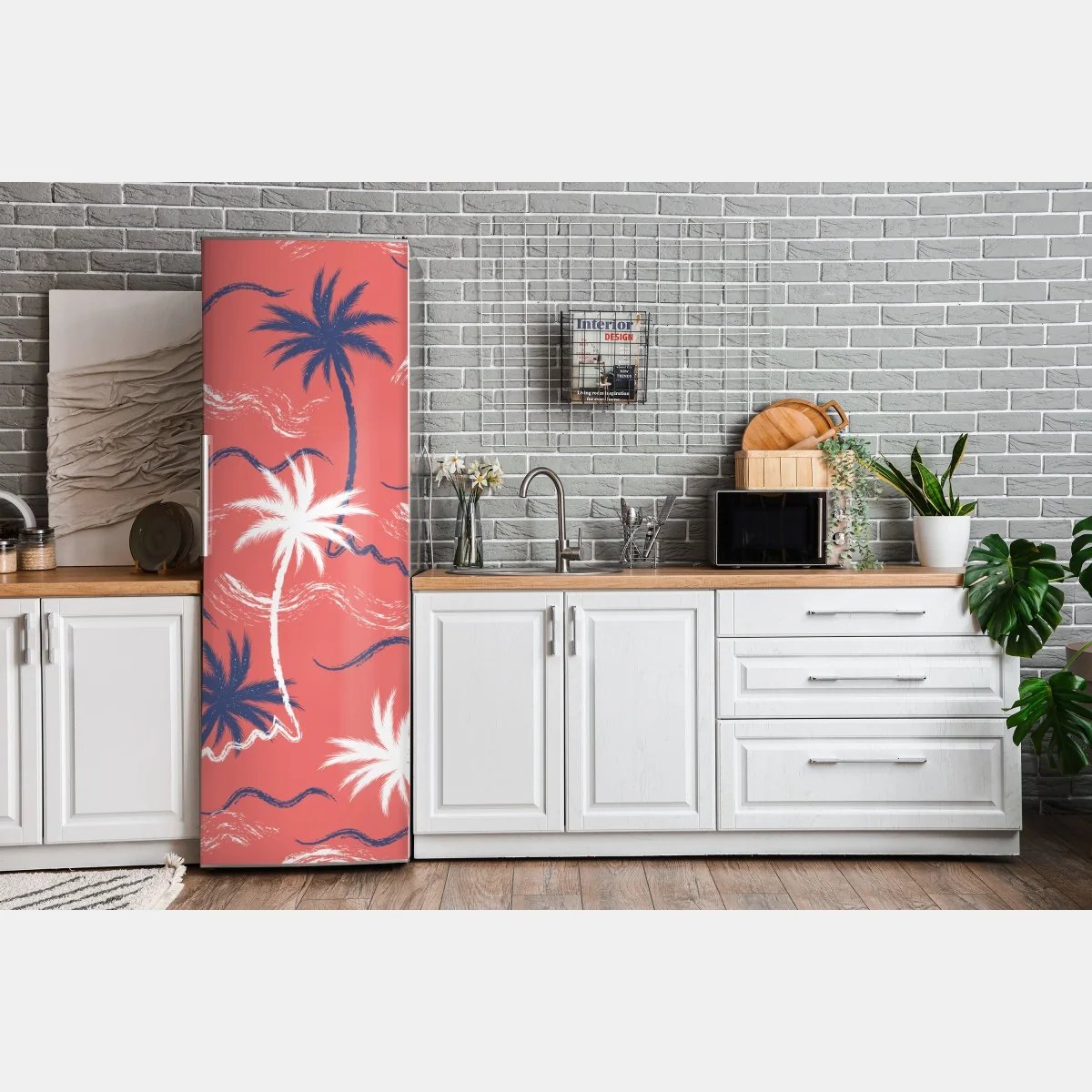 Naklejka na lodówkę tropikalny wzór palm w kolorze koralowym i granatowym – Wallissimo® Naklejka na lodówkę tropikalny wzór palm w kolorze koralowym i granatowym – Wallissimo®