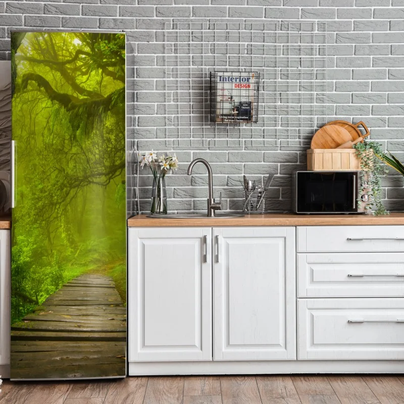 Naklejka na lodówkę mistyczna zielona ścieżka w lesie – Wallissimo® Naklejka na lodówkę mistyczna zielona ścieżka w lesie – Wallissimo®