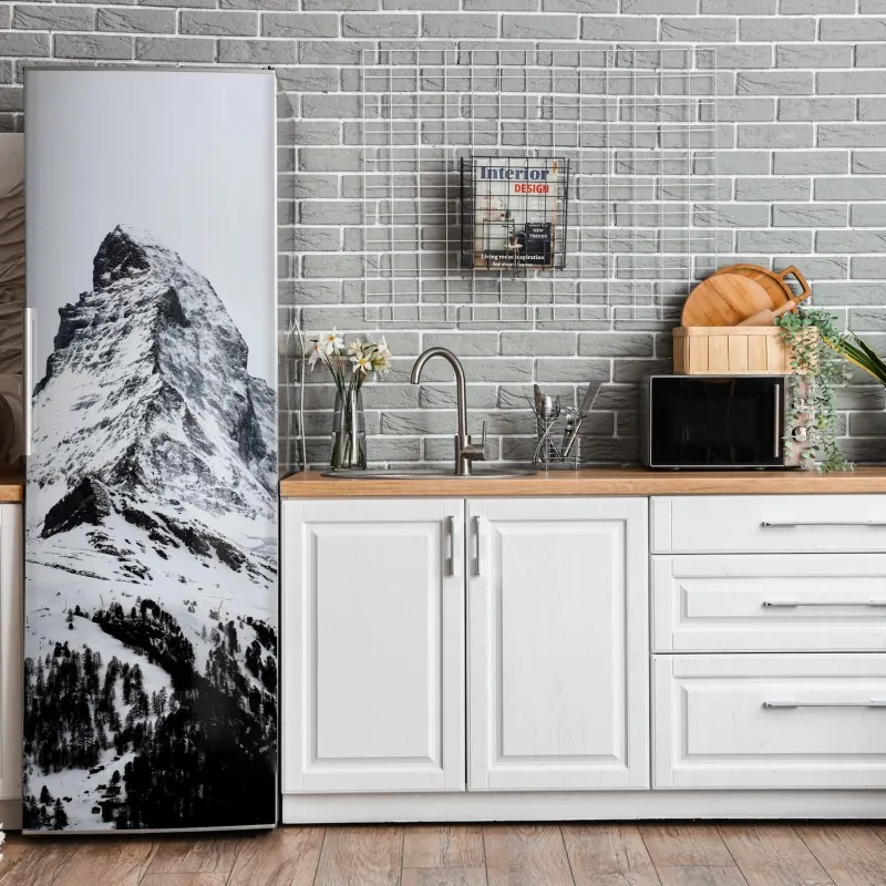 Naklejka na lodówkę dramatyczna czarno-biała fala oceanu – Wallissimo®