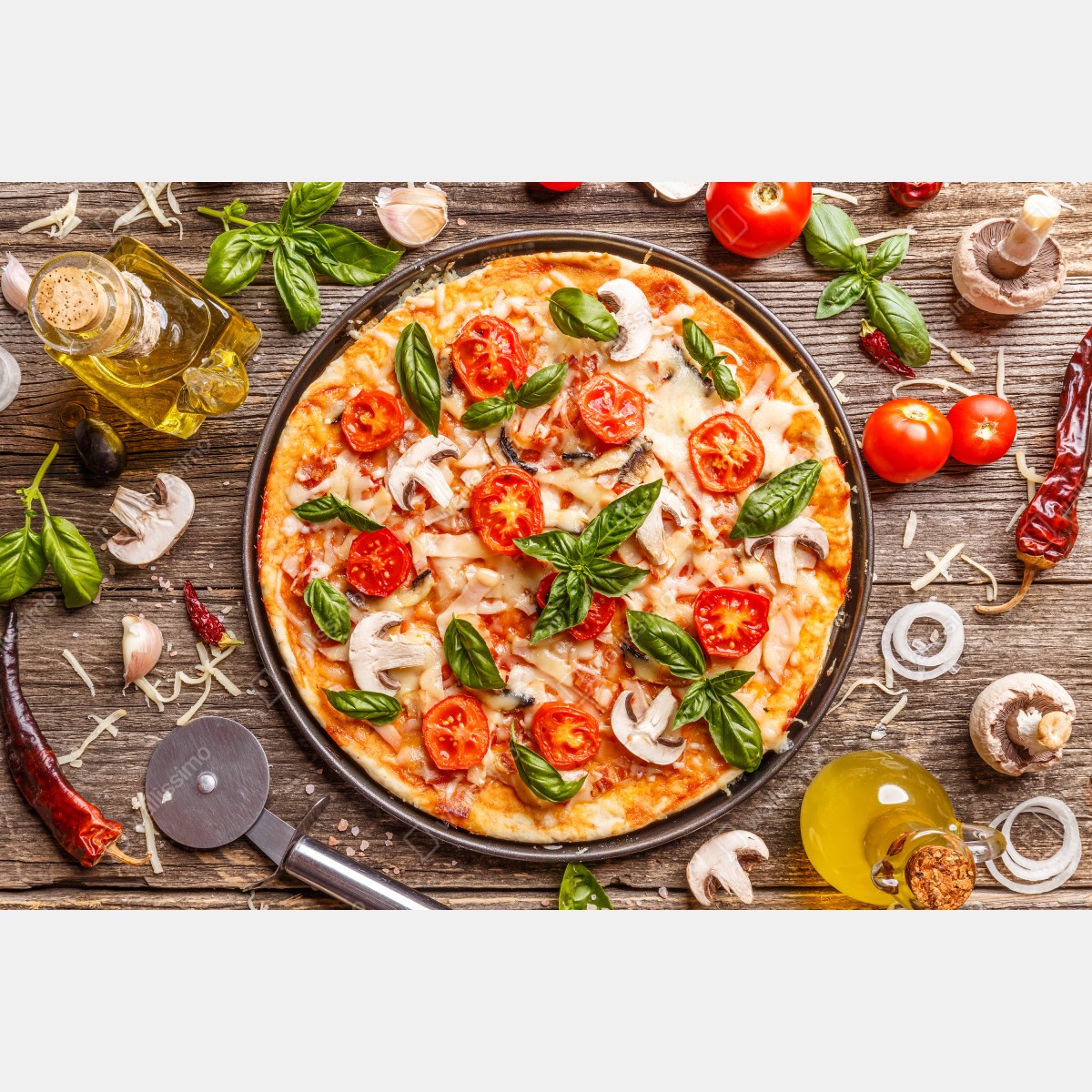 Naklejka na lodówkę świeża pizza z bazylią i pomidorkami koktajlowymi – Wallissimo® Naklejka na lodówkę świeża pizza z bazylią i pomidorkami koktajlowymi – Wallissimo®