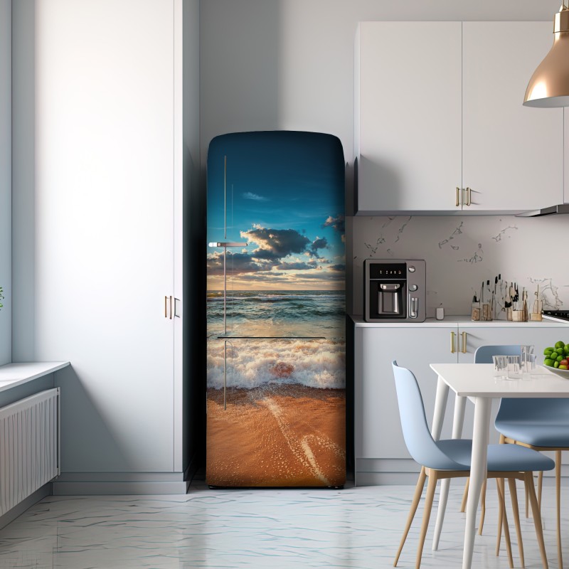 Naklejka na lodówkę złoty wschód słońca nad brzegiem morza – Wallissimo® Naklejka na lodówkę złoty wschód słońca nad brzegiem morza – Wallissimo®