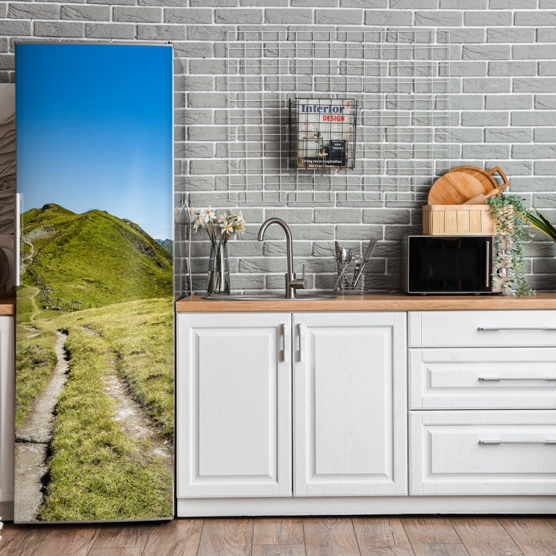 Naklejka na lodówkę odważna geometryczna elewacja w pomarańczy i turkusie – Wallissimo®