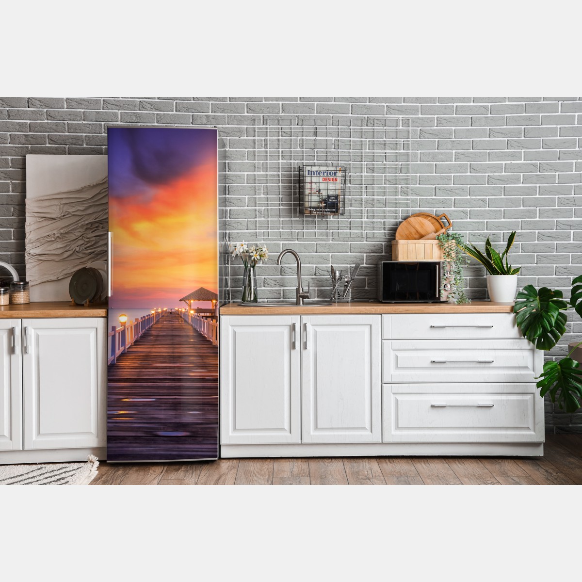 Naklejka na lodówkę drewniany pomost o wschodzie słońca – Wallissimo® Naklejka na lodówkę drewniany pomost o wschodzie słońca – Wallissimo®