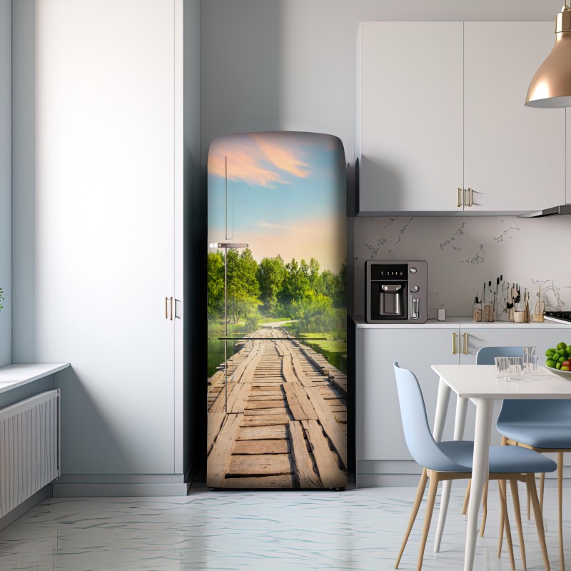 Naklejka na lodówkę słoneczny drewniany most nad spokojnym jeziorem – Wallissimo® Naklejka na lodówkę słoneczny drewniany most nad spokojnym jeziorem – Wallissimo®